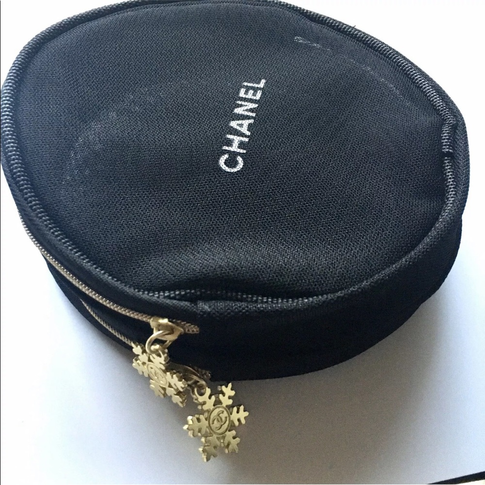 Coco Chanel Le Rouge Mesh Round Makeup Bag